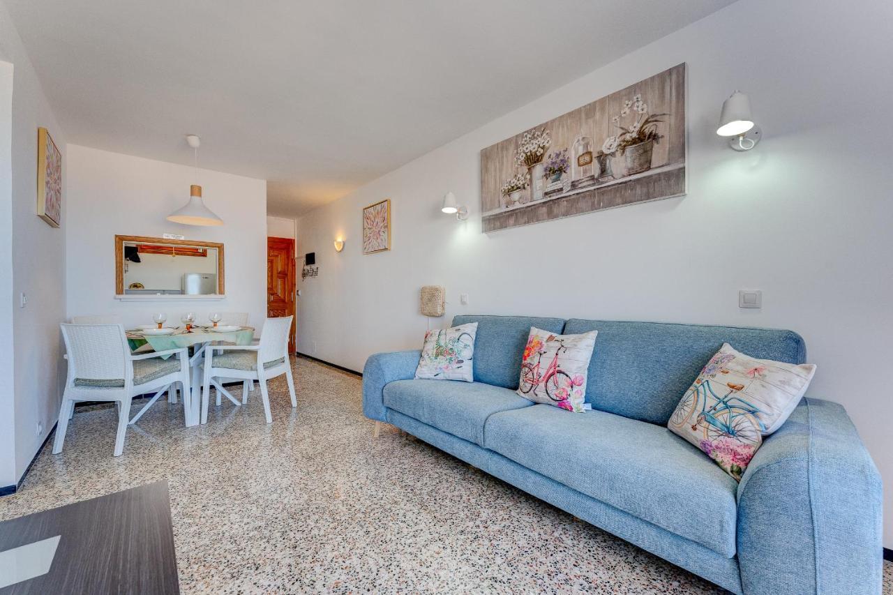 Los Cristianos Achacay Bluesky Apartment ภายนอก รูปภาพ
