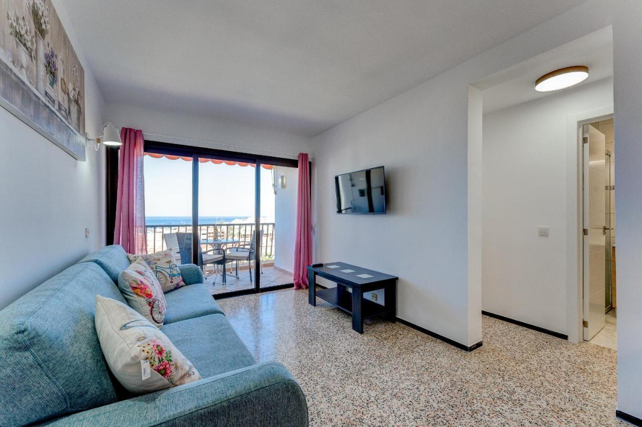 Los Cristianos Achacay Bluesky Apartment ภายนอก รูปภาพ