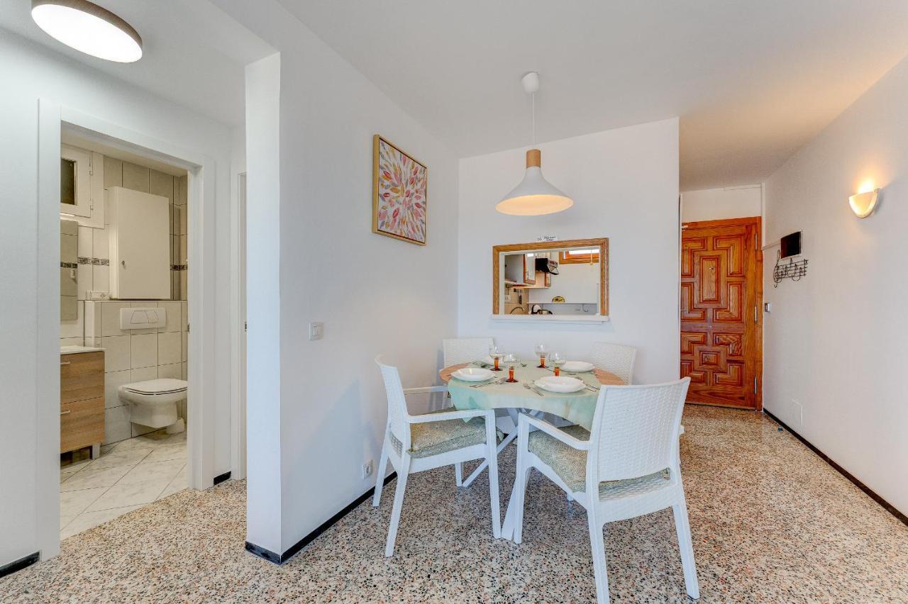 Los Cristianos Achacay Bluesky Apartment ภายนอก รูปภาพ